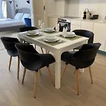 Modern Apartment Near The River
