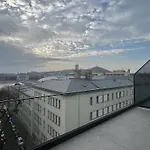 Vp Suites