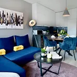 Suiteangel - Luxury Design Condo With Free Garage