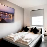Suiteangel - Luxury Design Condo With Free Garage