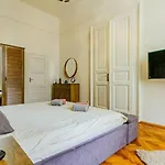 Luxury Apartment By The Famous Vaci Street