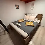 Goldcentral Apartment Danube