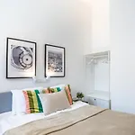 Very Central Charming - New - Studio