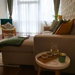 Andrew\'S Castle View Apartment