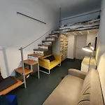 Modern Stylish 2 Bedroom Holiday Apartment