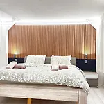 Yes, Yes! Lovely Apartment Good Amenities Budapest Center