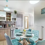 Aurora Residence