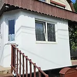 Friendly Apartment In The Suburb.