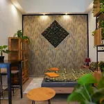 Instant Ruinbar Central Premium Apartment B