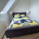 Spacious 2 Story Loft W Balcony Near Opera, Andrassy