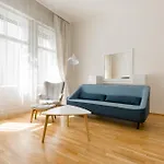 Budapest Central Suite - Michaelides Vienna Street Residences