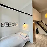 Chic Design Studio 2