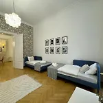 Downtown Rabbit Apartments Realtanoda19