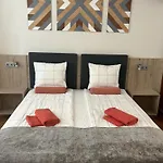 Paprika Apartment Studio
