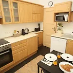Enc Downtown Lodge Apartment