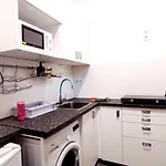 Nepszinhaz Apartman