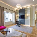 Stunning Rose Hill Premium Apartment