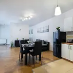 Nice,Sunny,Quiet Flat Near To Deak Ferenc Sqaure