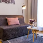 Colours Apartments Superior Studio With Free Parking