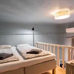 Lovely Apartment In Party Street Ka10
