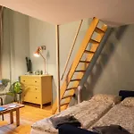 Lovely Apartment In Party Street Ka10