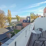Holiday Beach Budapest Wellness Hotel with Sauna Park