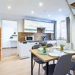 Cityscape Budget Apartments Szoevetseg 2