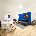 Charming 1Br Condo In Central Budapest - Skyline House