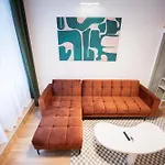 I Got 5 On It #2 - Brand New Apartments By Pink Flamingo