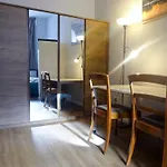 Corvin Point Rooms And Apartments