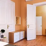Very Central Very Spacious New Home