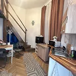 Crystalhome
