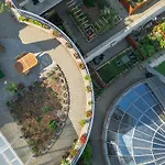 Rooftop City Residence With Deep Garage