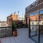 Molly\'S Apartment - 2 Bdrms, Terrace, Parking
