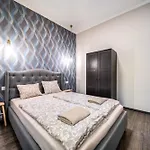 Akacfa-A13 Center 2 Bedroom Apartment
