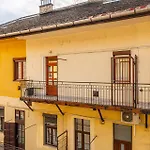 Heart Of The City - Spacious Apartment -By Astoria
