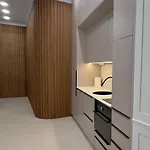 Shopping Street - Stylish Living, Modern, Central