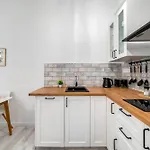 Klauzal Home By Stn