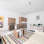 Canvas Residence 2 Bedrooms K13