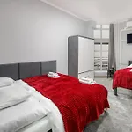 Downtown Apartment House Red