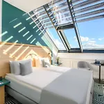 Hotel Oktogon Haggenmacher By Continental Group
