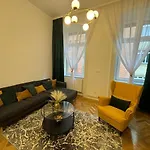 Premium Quiet 2Br Brand New Flat In The Heart Of The City