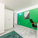 Westend Loft Chic 2Br W Ac By Nyugati & M3 Metro