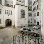 Ulloi Central Residence 2