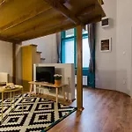 Sesame Light & Wide Apartments