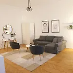 Five Season\'S Apartment