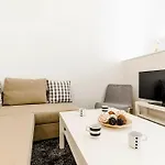 Peppers Apartments - Downtown