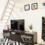 Flat At Loevoelde Square
