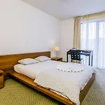 City Gardens Hotel & Wellness