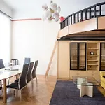 Palace Trees Apartment